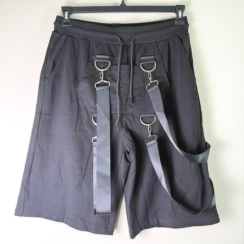 XYXIONGMAO Mens Black Goth shorts Straps and pockets size Medium NWT